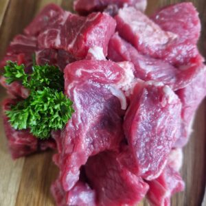 Diced stewing beef 500g